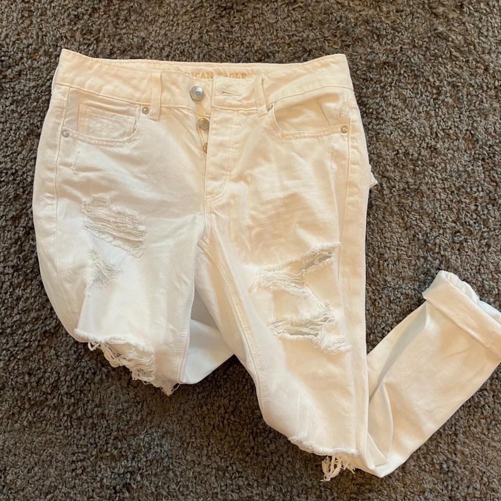 White American eagle jeans